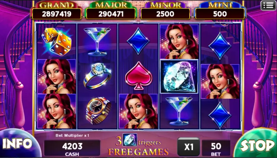 Lock It Link with a big diamond and the strip 3 triggers FREE GAMES